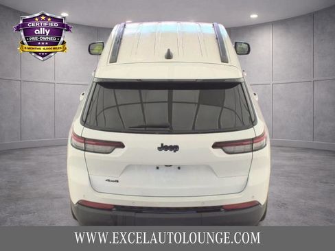 Used 2023 Jeep Grand Cherokee L Laredo AWD/4WD image 5