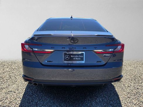 Used 2026 Toyota Camry SE w/ Convenience Package FWD image 4