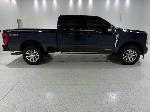 Used 2024 Ford F350 King Ranch w/ FX4 Off-Road Package image 5