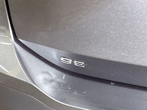 New 2026 Volkswagen Tiguan SE image 24