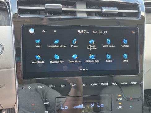 Used 2024 Hyundai Tucson Limited FWD image 25