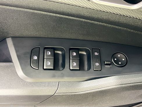 Used 2024 Kia Sportage LX FWD image 15