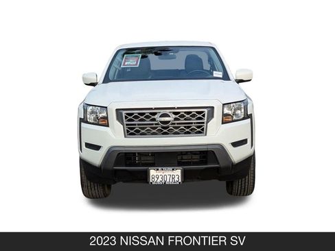 Certified 2023 Nissan Frontier SV w/ Technology Package RWD image 4