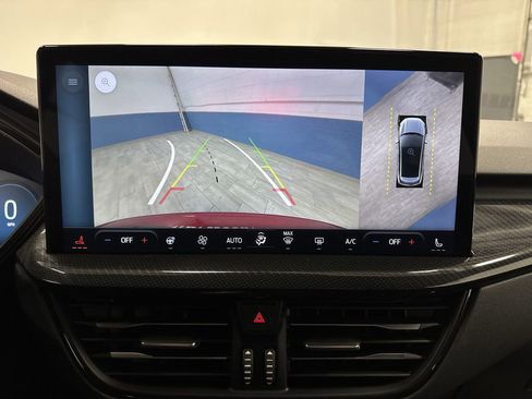 Used 2023 Ford Escape ST-Line Select w/ Tech Pack #2 image 11