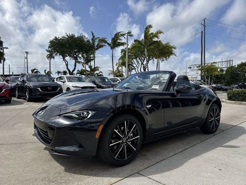 New 2026 MAZDA MX-5 Miata Grand Touring RWD image 28