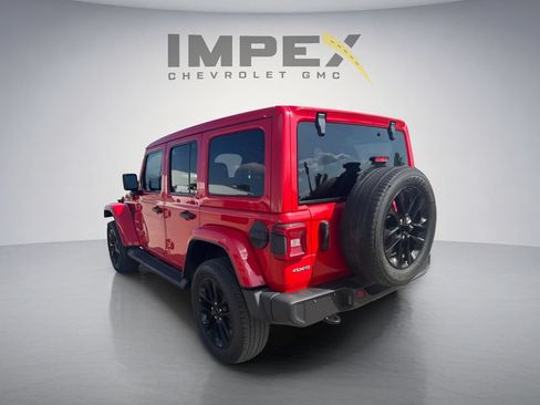 Used 2021 Jeep Wrangler Unlimited Sahara w/ Cold Weather Group AWD/4WD image 2