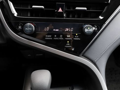Certified 2023 Toyota Camry LE FWD image 36