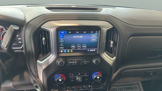 Used 2020 Chevrolet Silverado 1500 LT w/ All-Star Edition AWD/4WD image 11