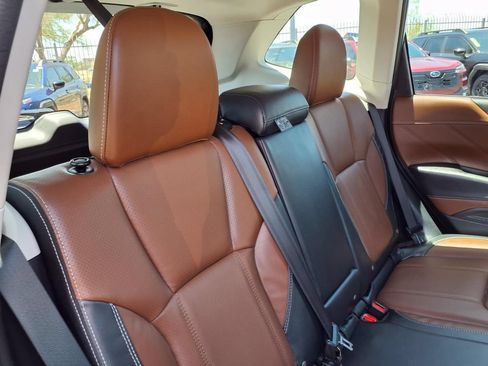 Certified 2023 Subaru Forester Touring AWD/4WD image 23