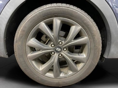 Used 2017 Hyundai Santa Fe Sport image 22