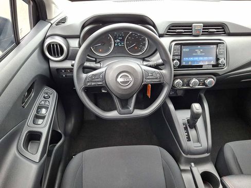 Used 2023 Nissan Versa S w/ Trunk Package FWD image 11