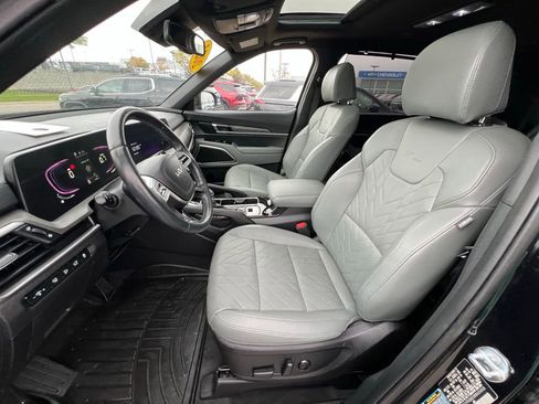 Used 2024 Kia Telluride EX X-Line image 18