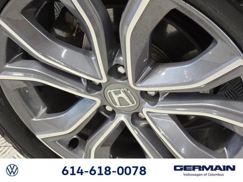 Used 2020 Honda CR-V Touring image 12