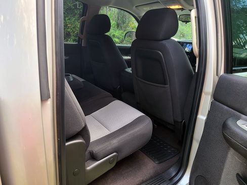 Used 2008 Chevrolet Silverado 1500 LS w/ Towing Package RWD image 20
