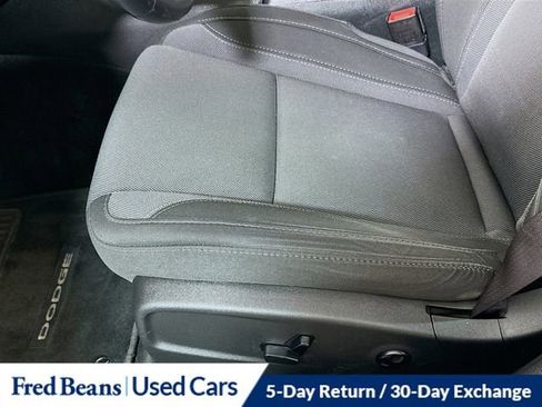 Used 2016 Dodge Charger SXT image 22