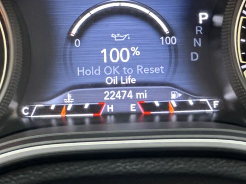 Used 2022 Jeep Cherokee Trailhawk w/ Premium Leather Package image 26