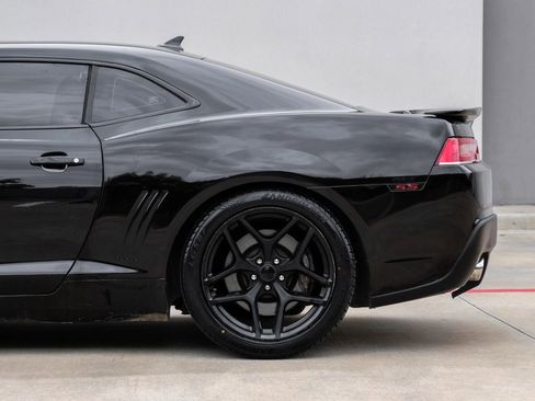 Used 2014 Chevrolet Camaro SS w/ RS Package image 13