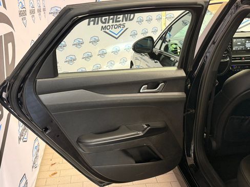 Used 2021 Kia K5 GT-Line image 13