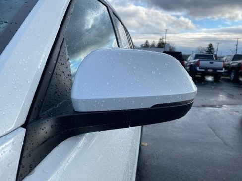 New 2026 Volkswagen Atlas SE image 13