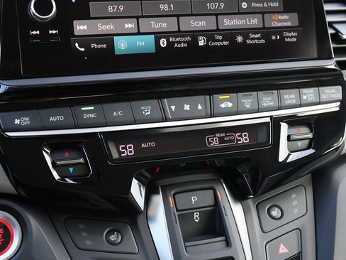 New 2026 Honda Odyssey EX-L image 16