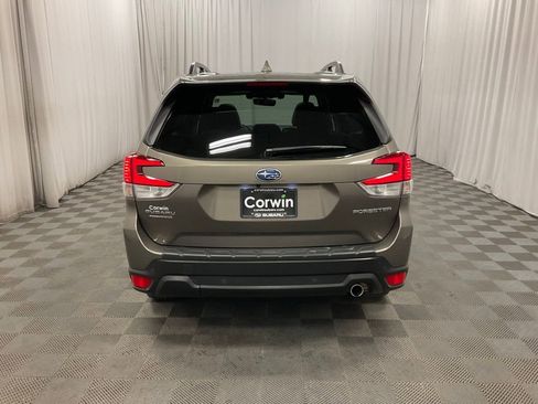 Used 2020 Subaru Forester Limited image 5