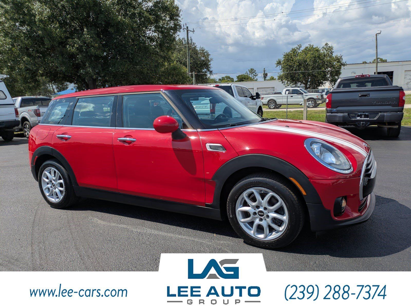 Used 2019 MINI Cooper Clubman w/ Storage Package FWD image 1