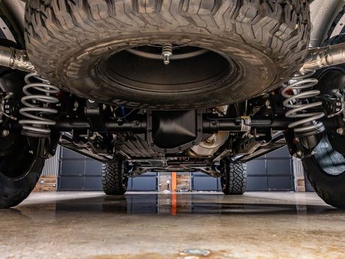 Used 2025 Ford F150 Raptor w/ Equipment Group 803A Raptor R image 16