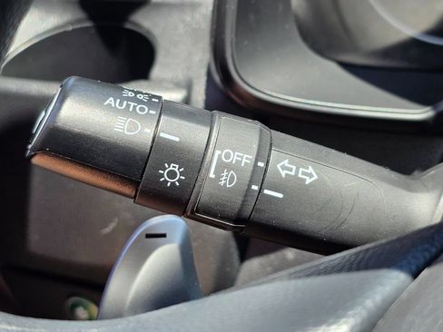Used 2016 Honda Fit EX image 44