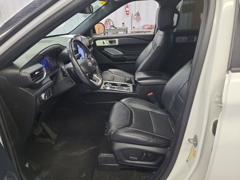 Used 2021 Ford Explorer ST w/ Equipment Group 401A AWD/4WD image 7