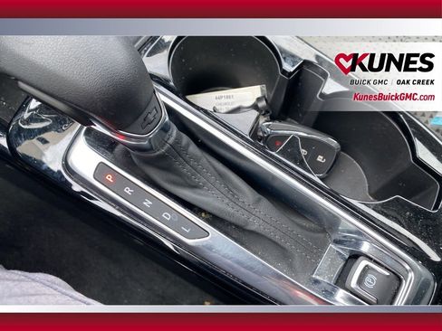 Used 2025 Chevrolet Trax LT image 20