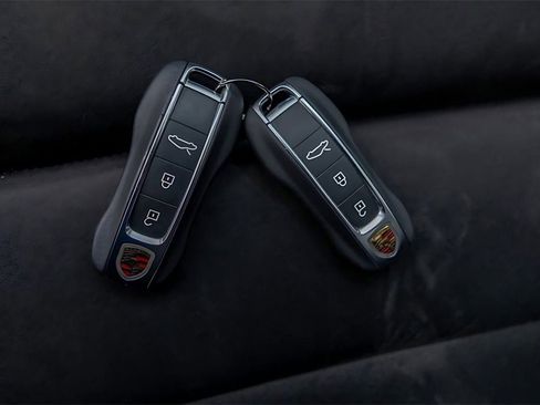 Used 2022 Porsche 911 Carrera 4 GTS image 49