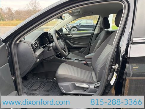 New 2025 Volkswagen Jetta S image 9