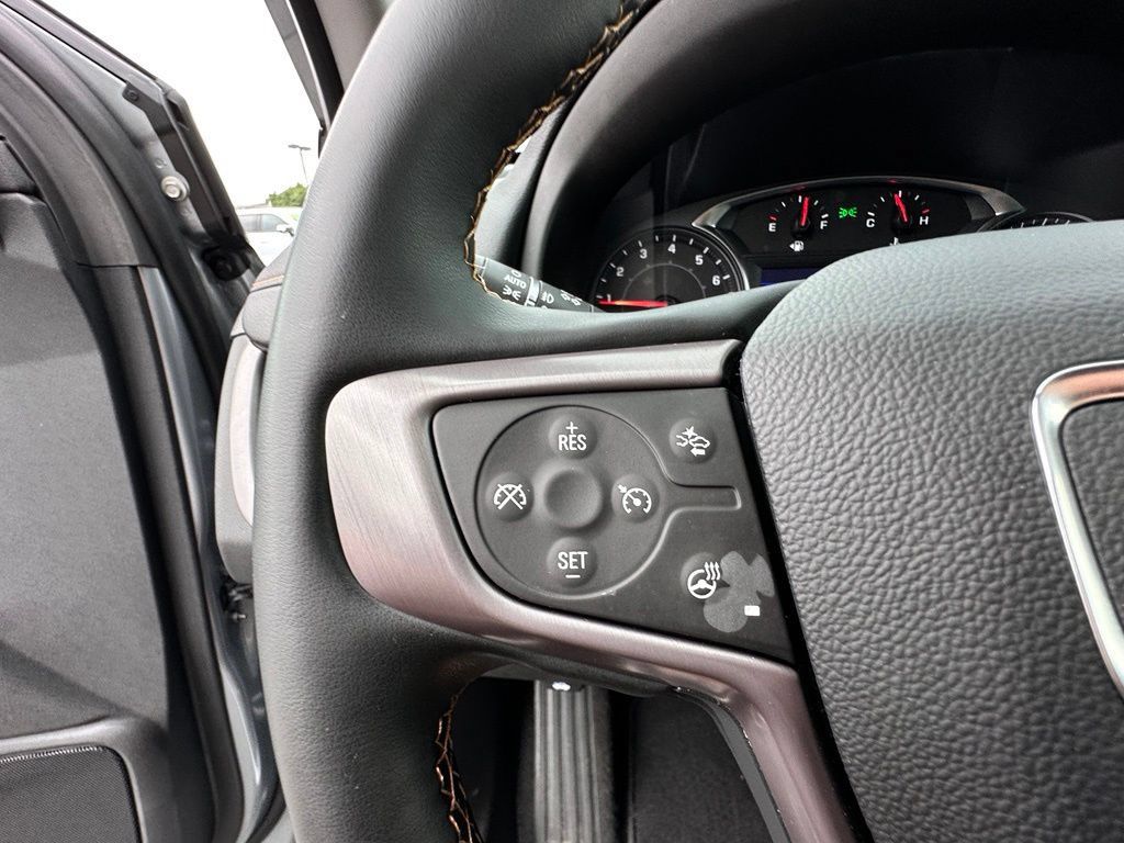 Certified 2023 GMC Terrain AT4 w/ Tech Package AWD/4WD image 39