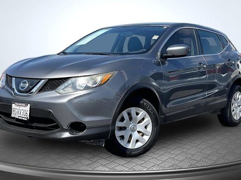 Used 2019 Nissan Rogue Sport S FWD image 12