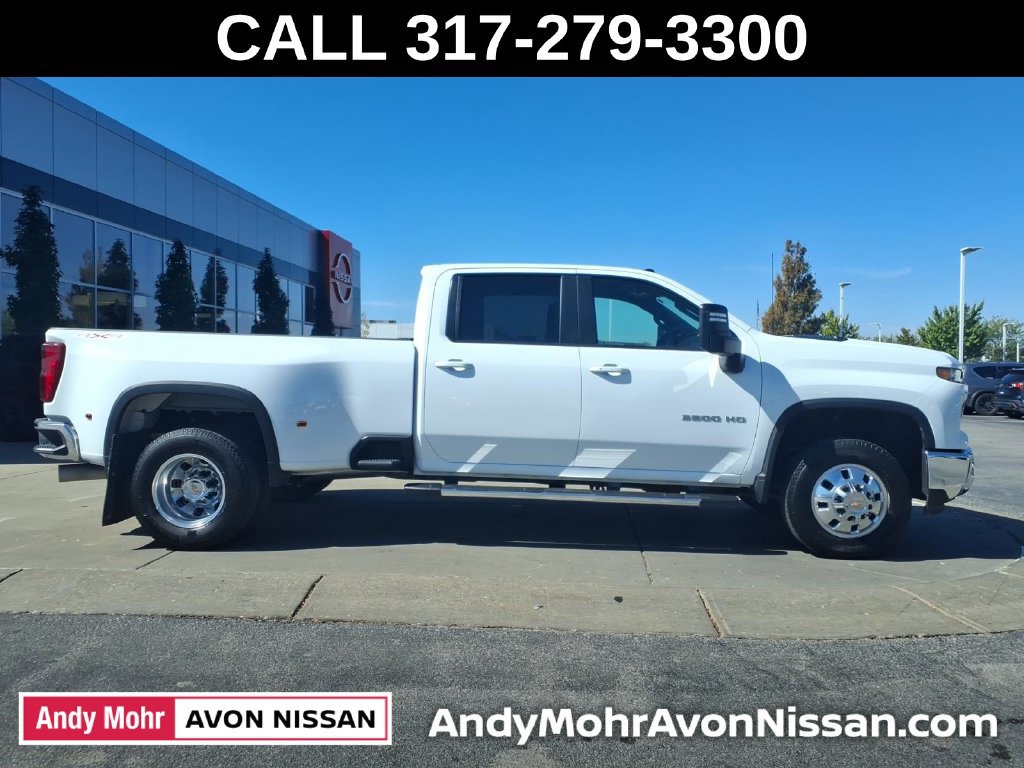 Used 2025 Chevrolet Silverado 3500 LT w/ Safety Package AWD/4WD image 8