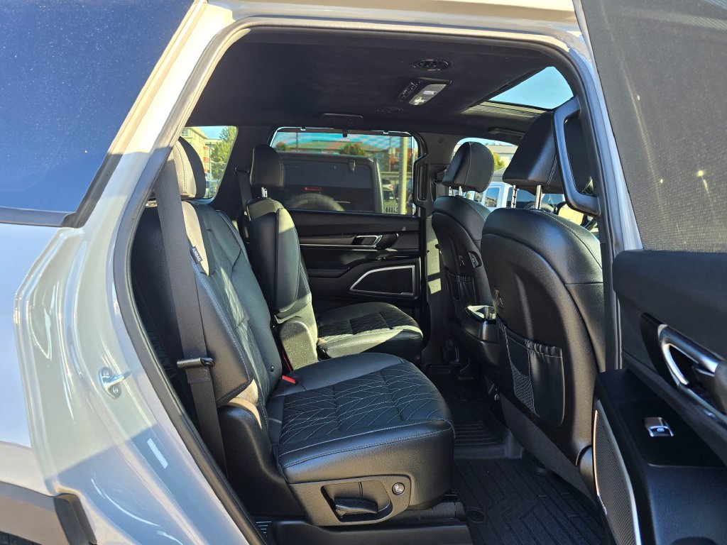 Used 2024 Kia Telluride EX X-Line AWD/4WD image 12