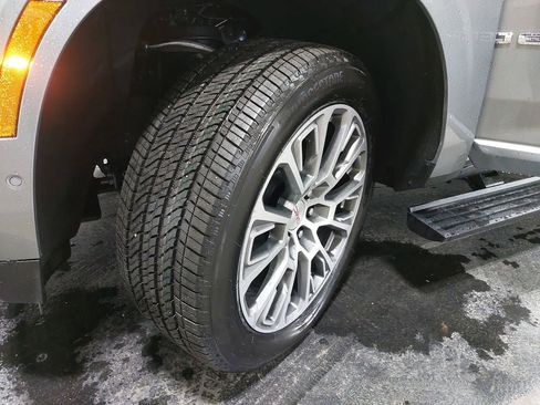 New 2026 GMC Yukon XL Denali w/ Sun & Power Step Package image 34