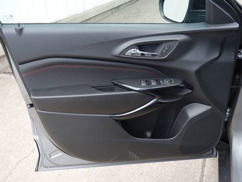 New 2026 Chevrolet Trax RS FWD image 28