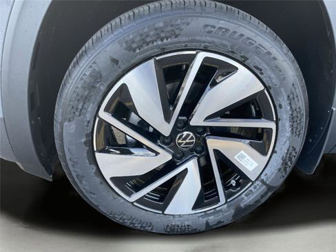 New 2026 Volkswagen Atlas SE AWD/4WD image 9