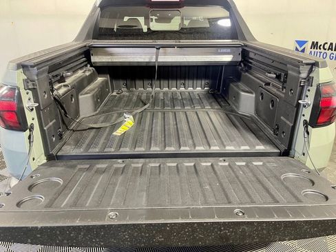 Used 2024 Hyundai Santa Cruz Limited AWD/4WD image 16