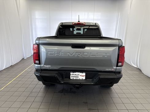 Used 2024 Chevrolet Colorado ZR2 w/ ZR2 Convenience Package III image 5