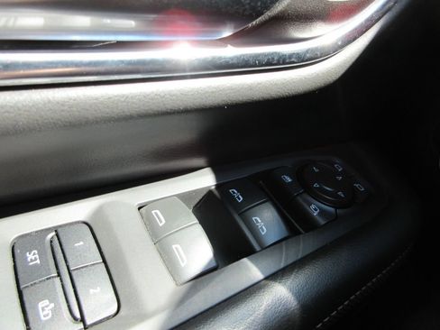 Certified 2023 GMC Yukon AT4 w/ AT4 Premium Package AWD/4WD image 32