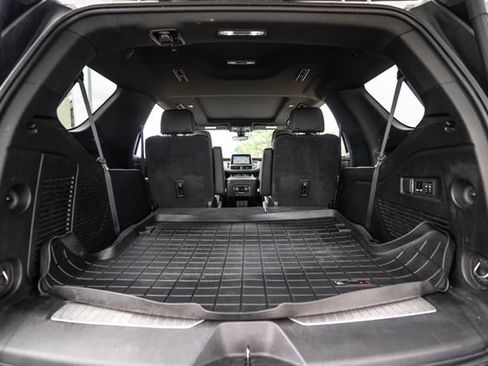 Used 2021 Chevrolet Tahoe Premier w/ Premium Package AWD/4WD image 43