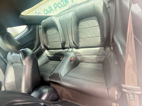 Used 2018 Ford Mustang Premium RWD image 7