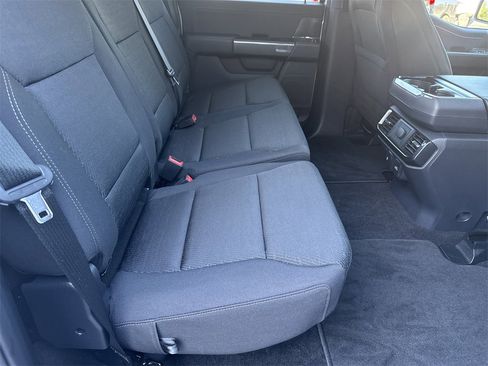 Used 2022 Ford F150 XLT w/ Equipment Group 302A High image 16