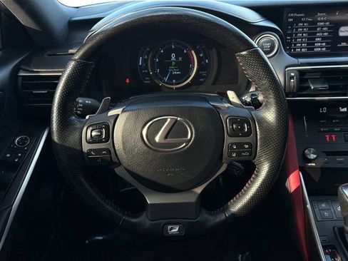 Used 2019 Lexus IS 300 RWD image 16
