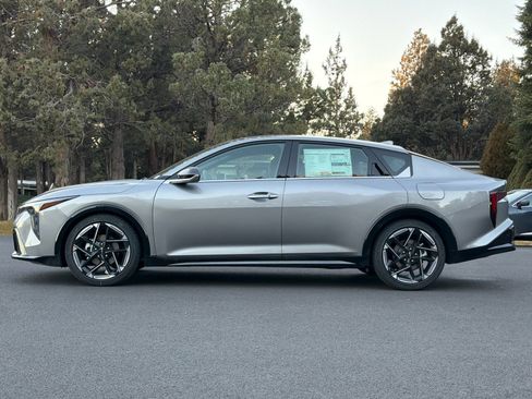 New 2025 Kia K4 GT-Line image 7
