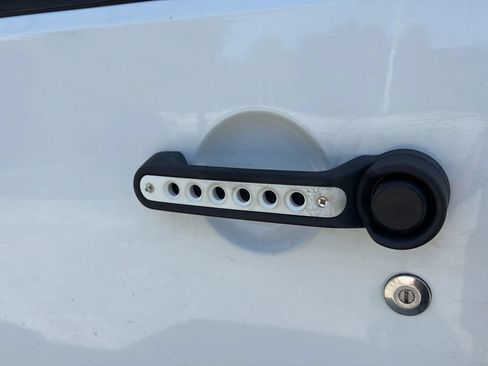 Used 2018 Jeep Wrangler Unlimited Sport AWD/4WD image 27