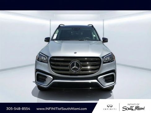 Used 2026 Mercedes-Benz GLS 450 4MATIC image 2