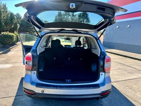 Used 2015 Subaru Forester 2.5i Premium w/ All-Weather Package AWD/4WD image 7